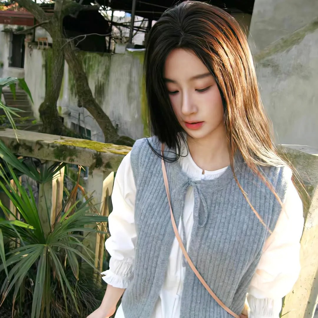 美女来了